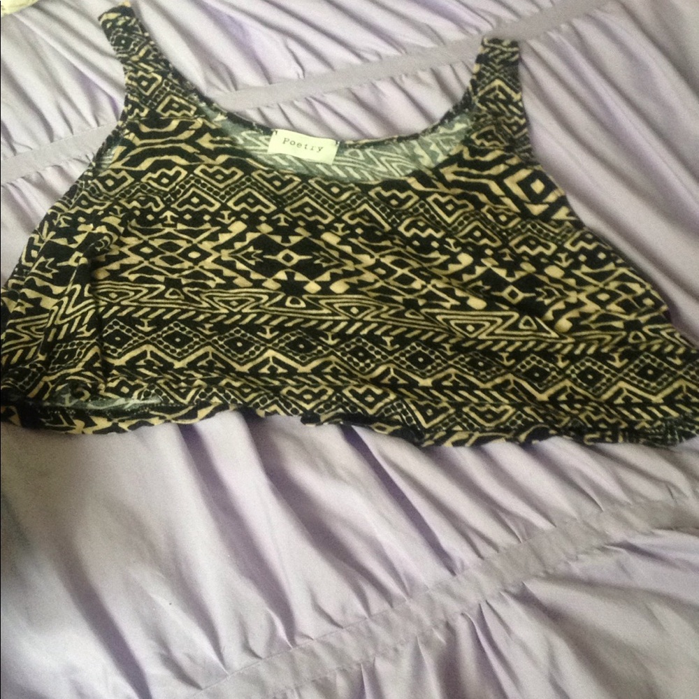 cropped patterned tank top
